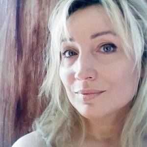 Meet your Posher, Gina